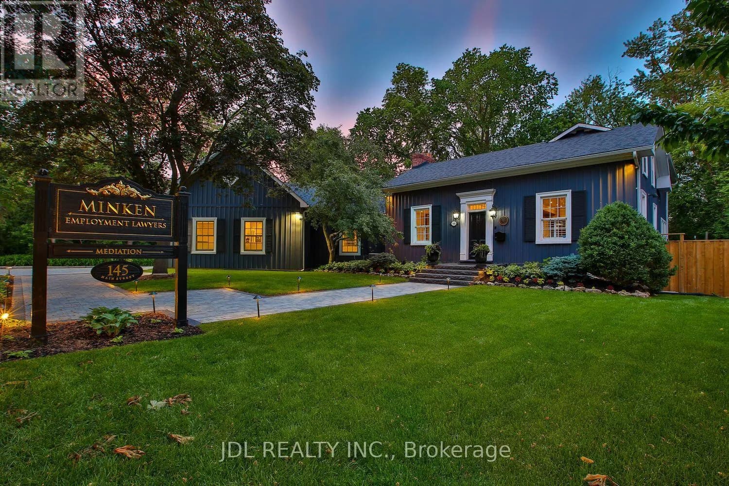 Personal Services for Sale — Markham (Unionville) — photo 1 of 6