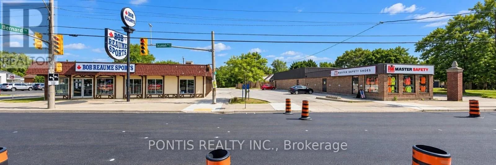 Retail and Wholesale for lease in Windsor, ON
