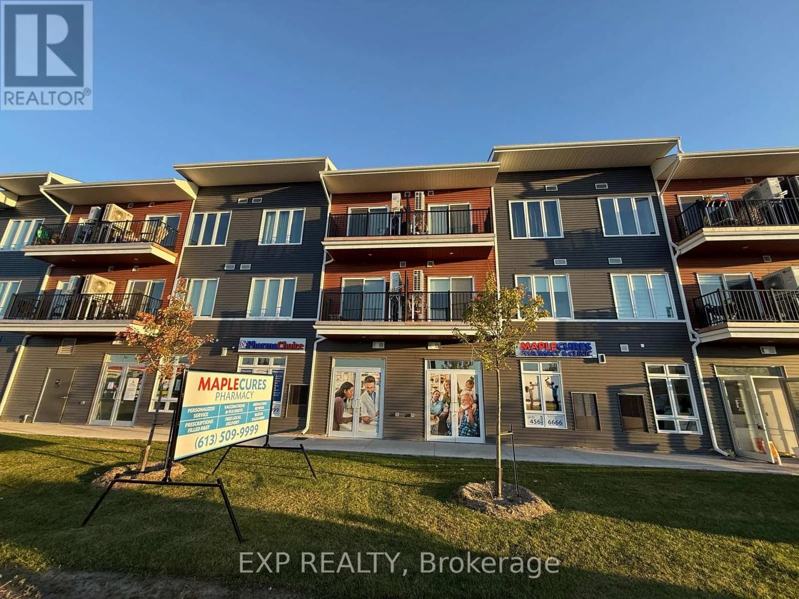 Retail for lease in Ottawa, ON