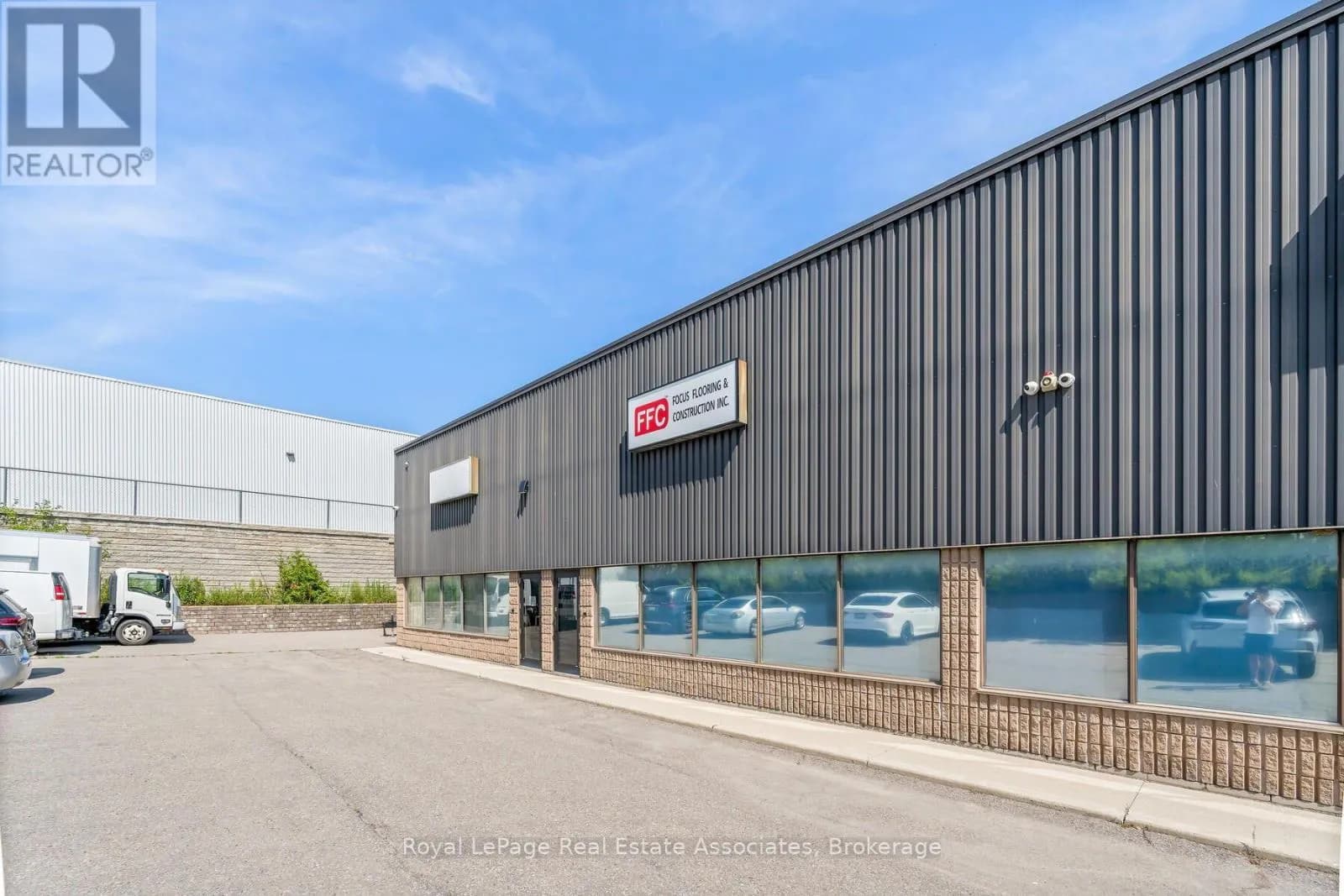 Industrial for sale in Halton Hills (Georgetown), ON